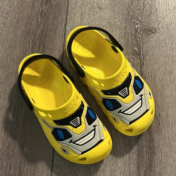 Sketchers zaggle heat swell foamies
Little
Boys size 13 - Picture 2 of 3